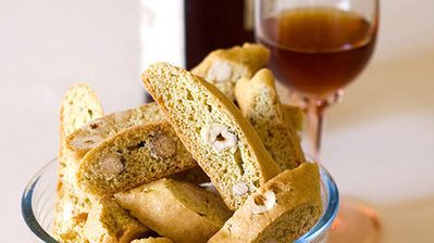 Il dolcetto che va a braccetto col Vino Passito di Stroncone: i Tozzetti.