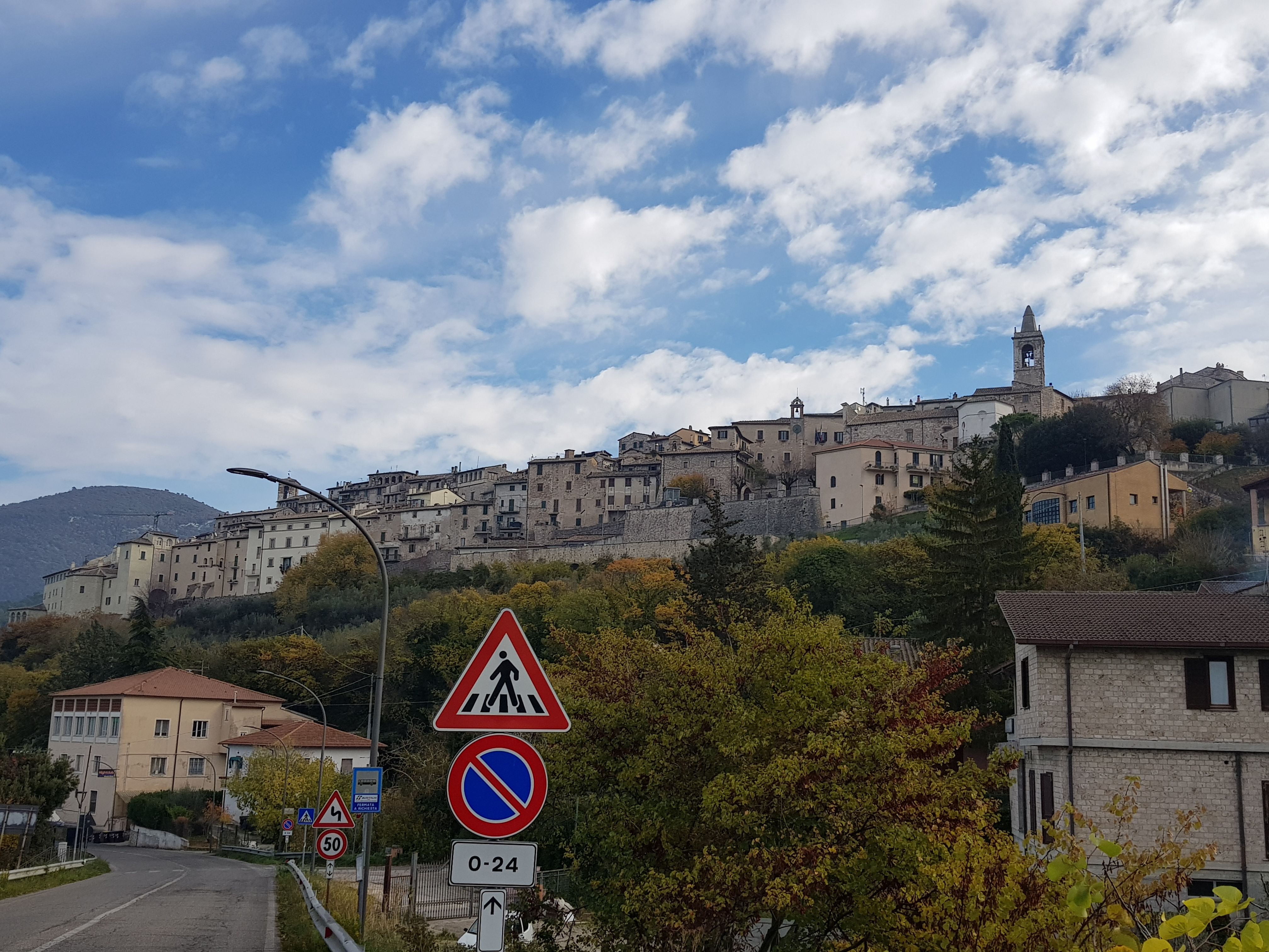 Stroncone… un piccolo borgo a Terni, in cui respirare la quiete.