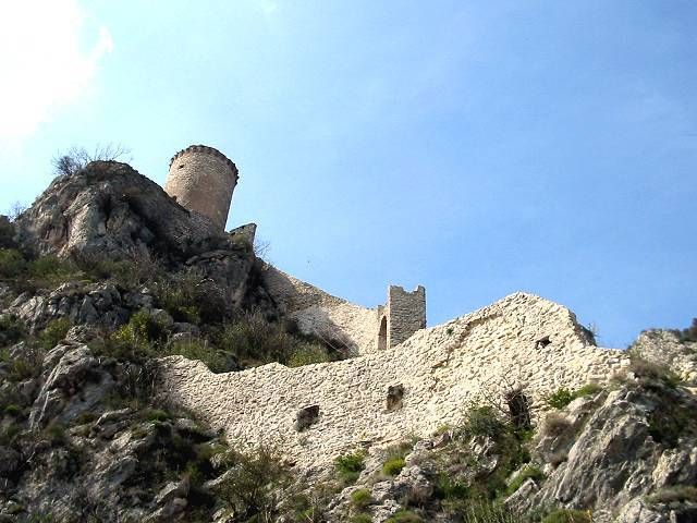 Alle porte di Terni, c’era chi ci difendeva da Spoleto: Rocca San Zenone.