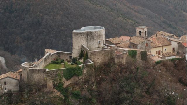 Rocca di Polino (Foto di castlesintheworld.com)