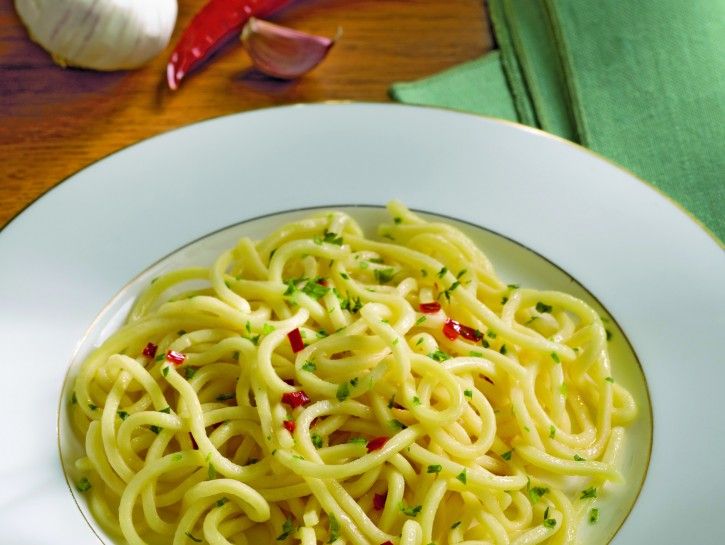 Ciriole, aglio, olio e prezzemolo