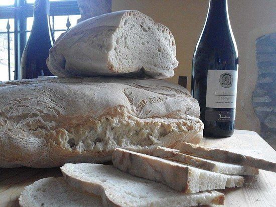 Pane sciapo, pane di Strettura e Bread Fest. Terni tra tradizione e sapore.